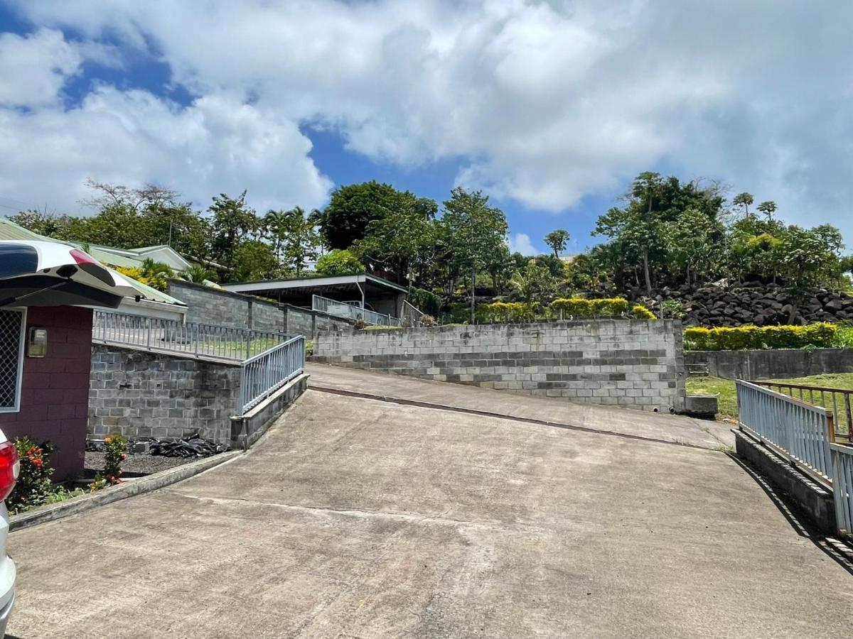 Keris Rental Houses Vaitele Exterior photo